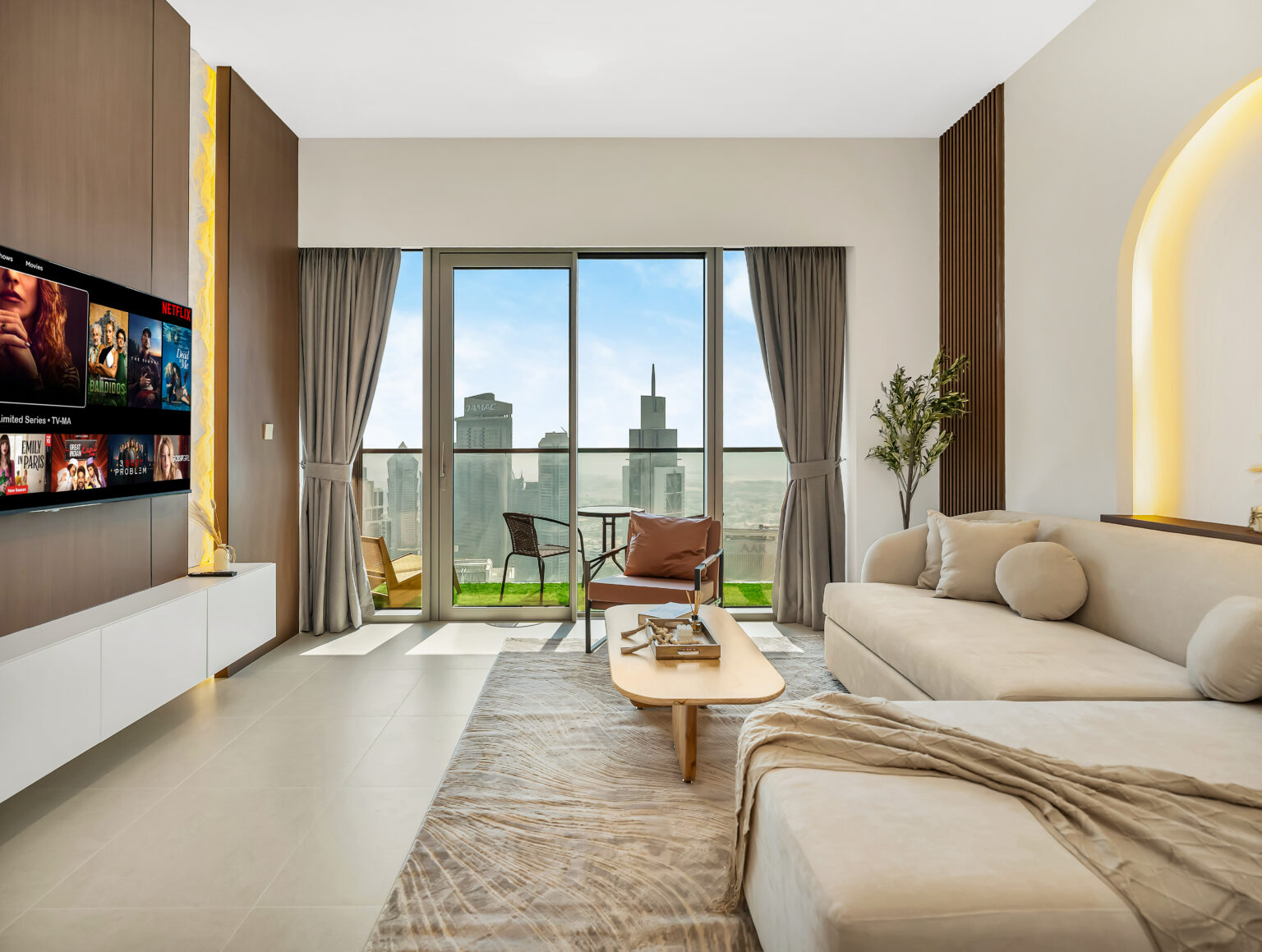Luxury Arabnb-managed property in Dubai